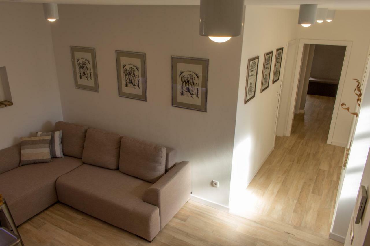 Apartment Old Town Mariolina Krk Town Exterior photo