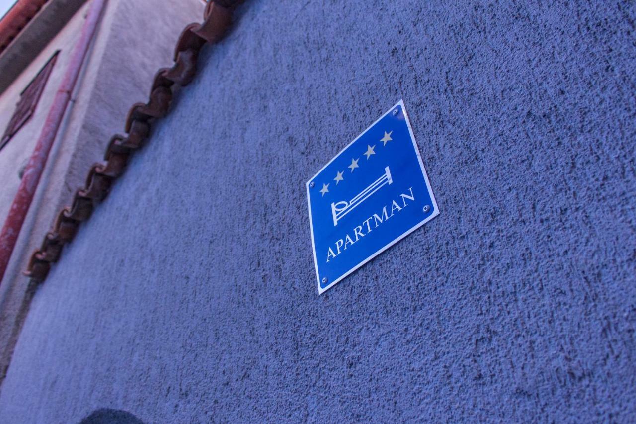 Apartment Old Town Mariolina Krk Town Exterior photo